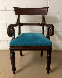 Mid 19th Century Antique Victorian Mahogany Dining Set - Table, Chairs and Buffet-Dining Table-Antique Warehouse